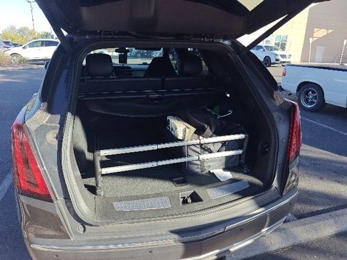 Used 2020 Cadillac XT5 Premium Luxury image 8