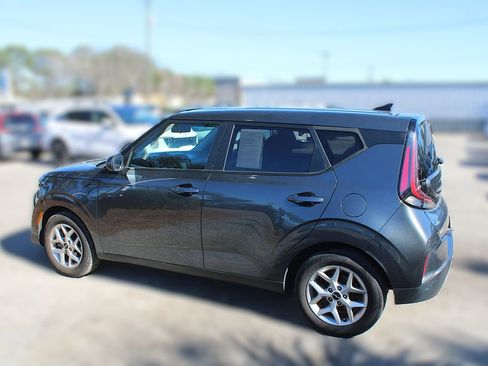 Certified 2024 Kia Soul LX w/ Option Group 015 image 12
