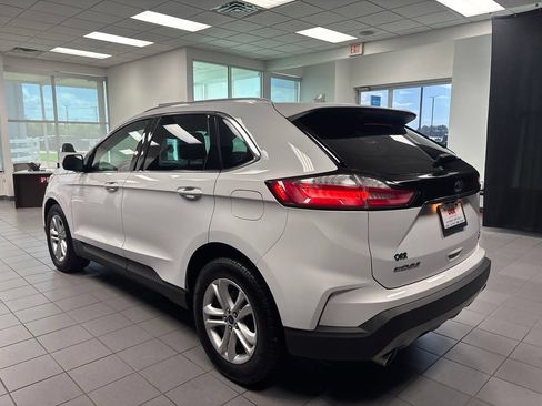 Used 2019 Ford Edge SEL w/ Equipment Group 201A FWD image 6