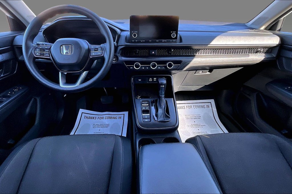 Used 2024 Honda CR-V EX image 9
