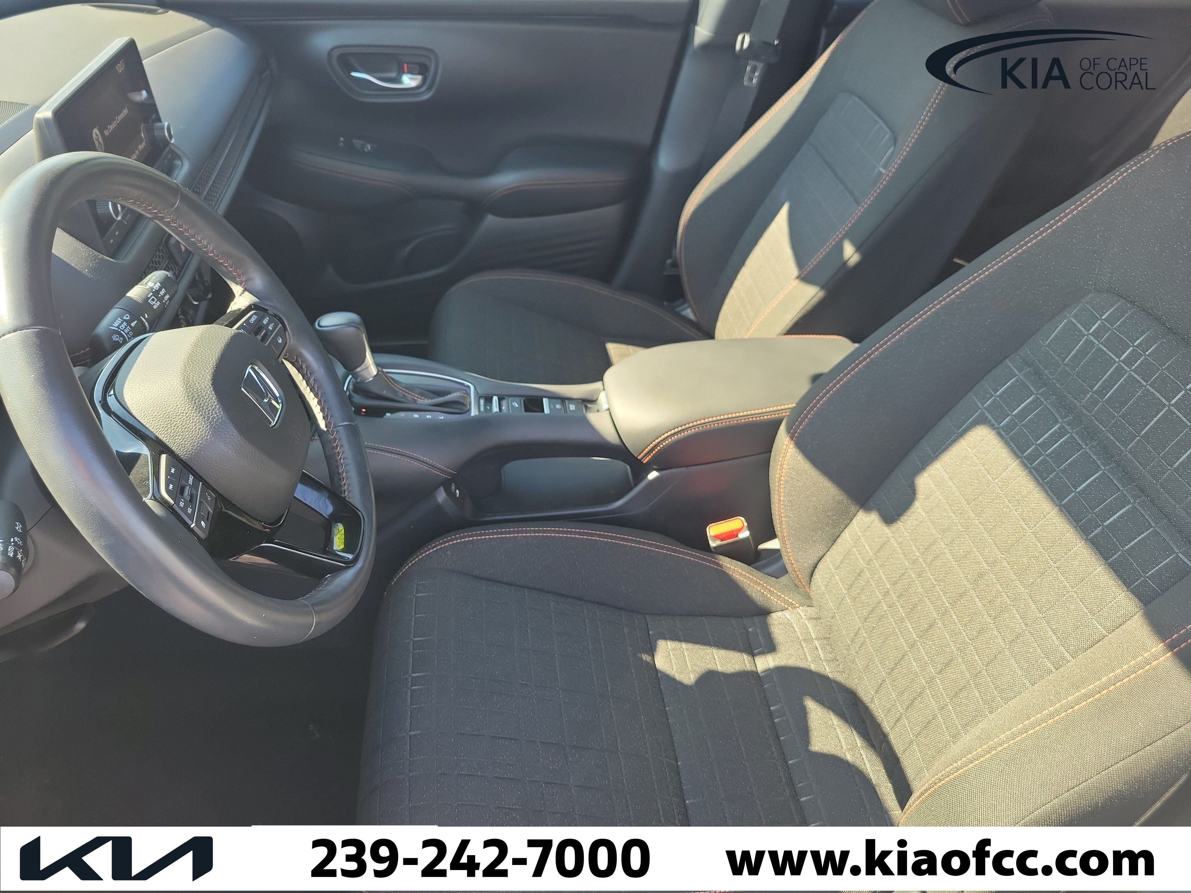 Used 2024 Honda HR-V Sport image 21