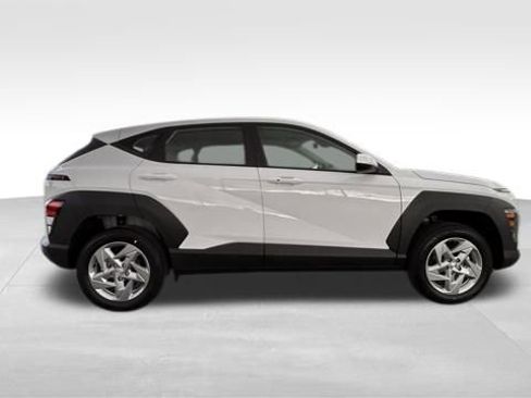 New 2026 Hyundai Kona SE AWD/4WD image 4