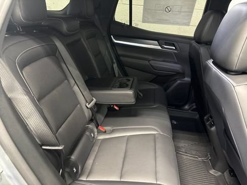 New 2027 GMC Terrain Elevation w/ Elevation Premium Package AWD/4WD image 10