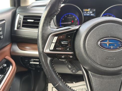 Used 2018 Subaru Outback 3.6R Touring w/ Popular Package #3 AWD/4WD image 27