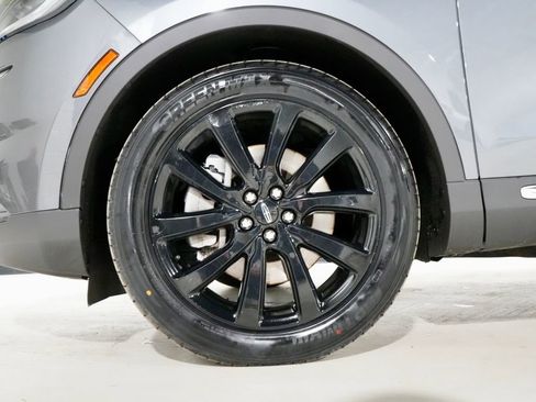 Used 2023 Lincoln Nautilus Reserve w/ Monochromatic Package image 33