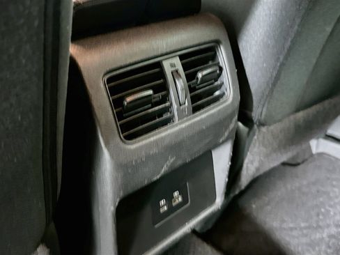 Used 2023 Nissan Rogue SV FWD image 26