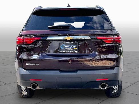 Used 2023 Chevrolet Traverse LT FWD image 5