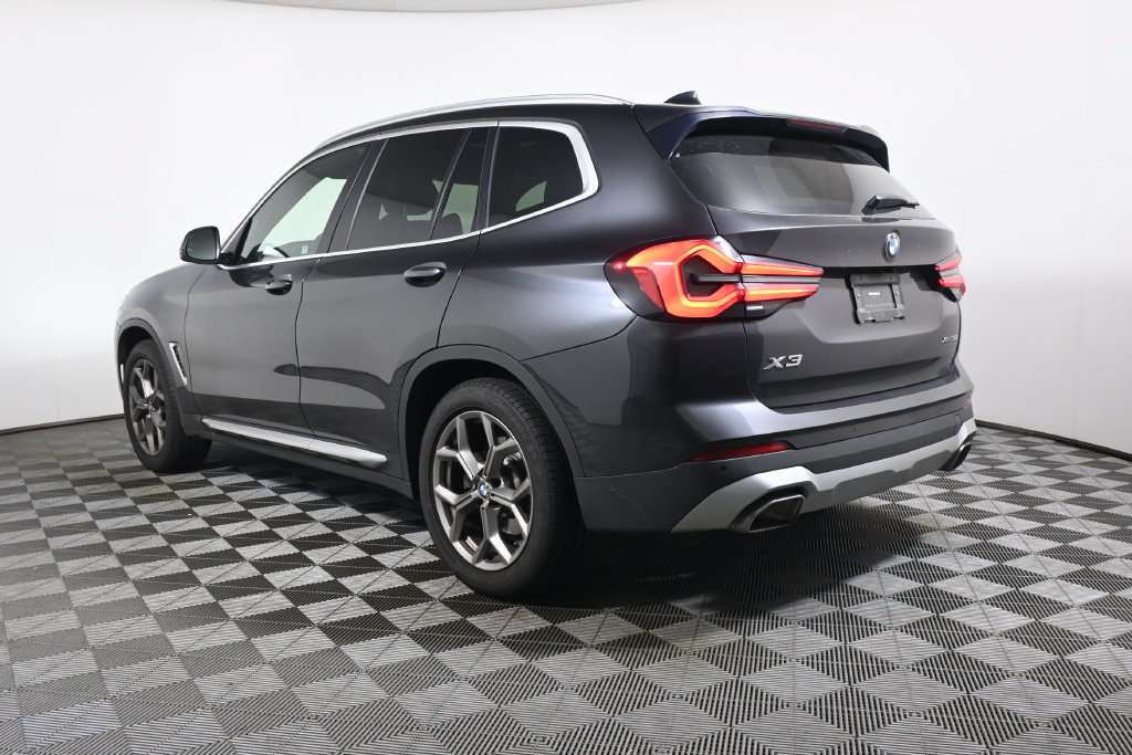 Used 2022 BMW X3 xDrive30i AWD/4WD image 5