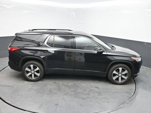 Used 2019 Chevrolet Traverse LT w/ LT Premium Package AWD/4WD image 38