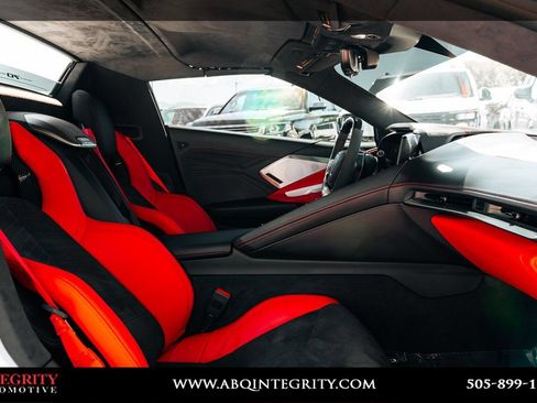Used 2023 Chevrolet Corvette Z06 w/ Z07 Performance Package RWD image 47