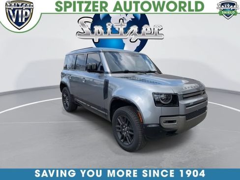 Used 2021 Land Rover Defender 110 X-Dynamic SE AWD/4WD image 2