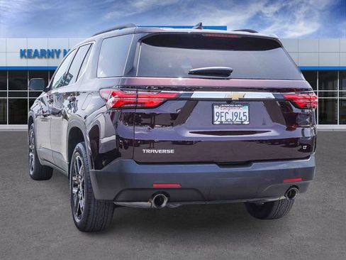 Used 2023 Chevrolet Traverse LT FWD image 4