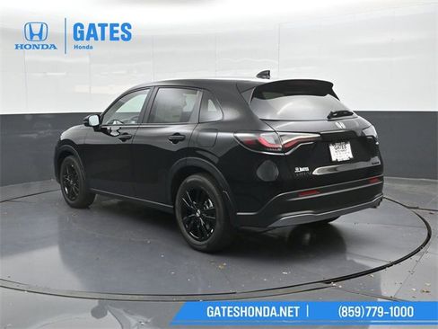 New 2026 Honda HR-V Sport image 8