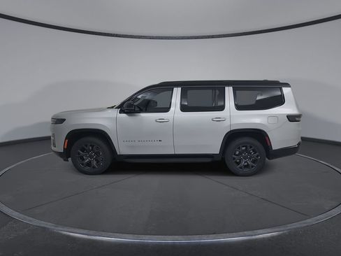 New 2026 Jeep Grand Wagoneer 4WD image 9