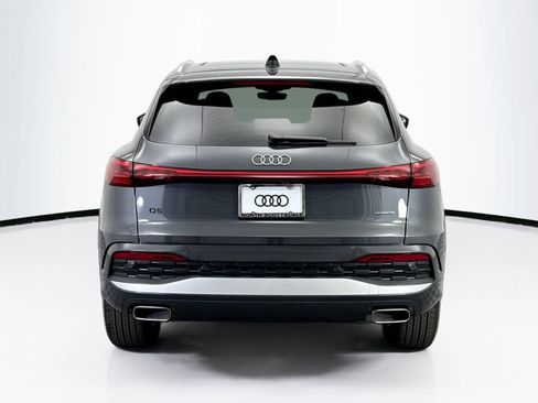 Certified 2025 Audi Q5 Premium Plus w/ Premium Plus AWD/4WD image 7