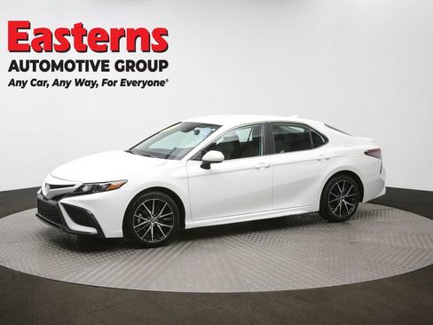Used 2024 Toyota Camry SE FWD image 58