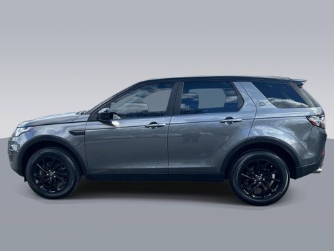 Used 2017 Land Rover Discovery Sport SE AWD/4WD image 6