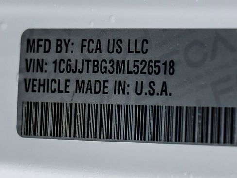 Certified 2021 Jeep Gladiator Rubicon image 29