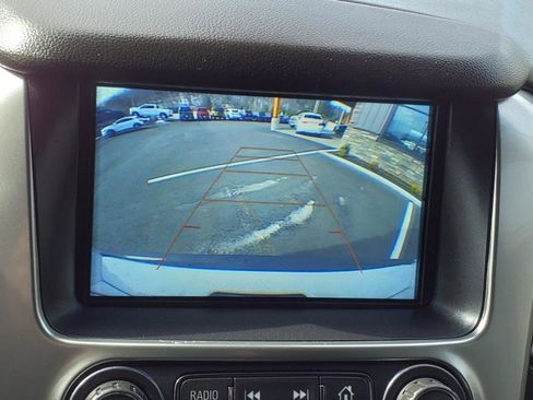 Used 2019 Chevrolet Tahoe LT image 12