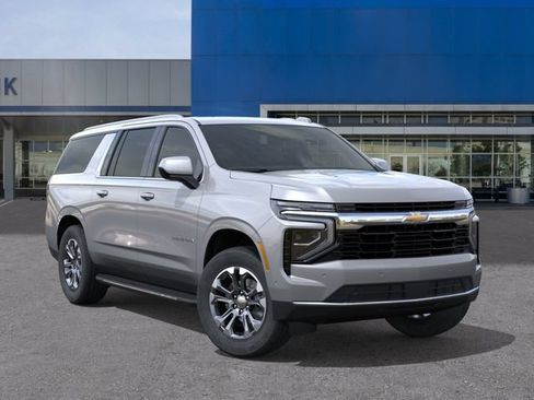 New 2026 Chevrolet Suburban LS RWD image 7