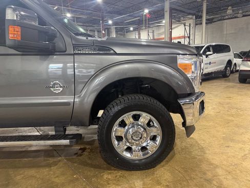Used 2013 Ford F250 Lariat w/ Lariat Ultimate Pkg AWD/4WD image 13