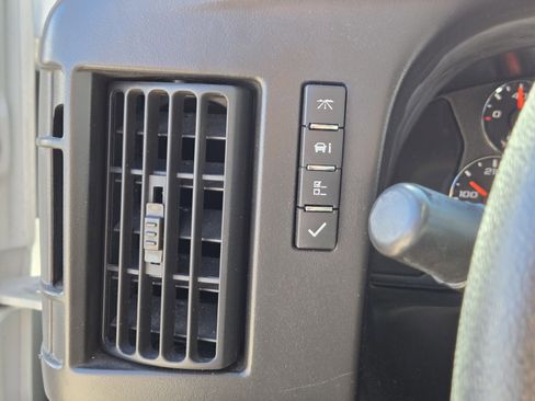 Used 2013 Chevrolet Express 2500 LS w/ Power Package image 17