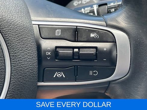 Used 2024 Kia Sportage EX FWD image 18