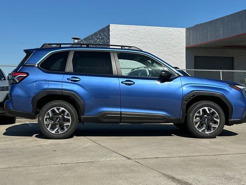 New 2026 Subaru Forester Premium AWD/4WD image 2