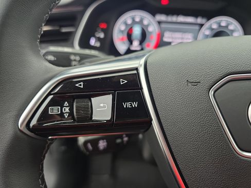 Used 2025 Audi A6 Premium Plus w/ Driver Assistance Package image 17