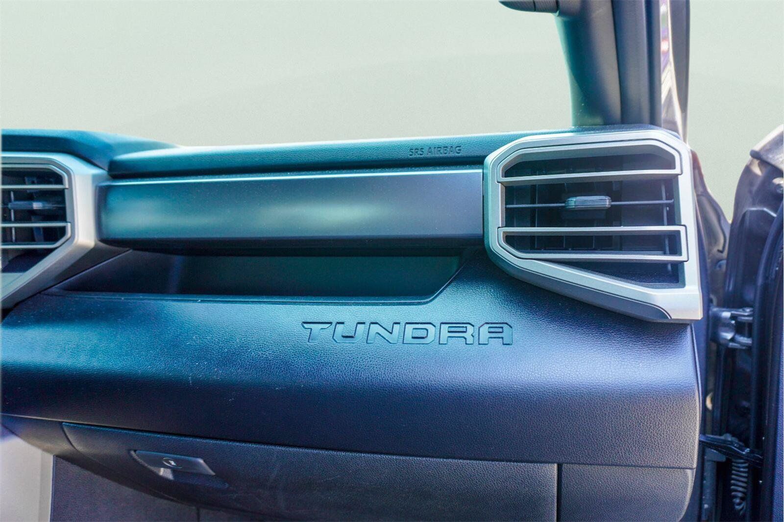 Used 2025 Toyota Tundra SR5 AWD/4WD image 17