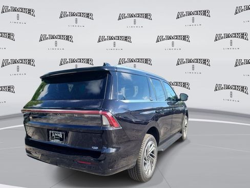 New 2026 Lincoln Navigator Premiere AWD/4WD image 5