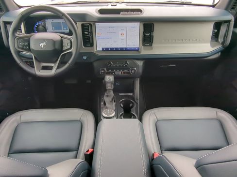 Certified 2024 Ford Bronco Outer Banks image 13