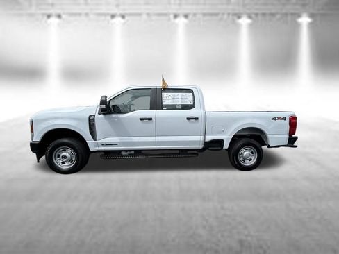Certified 2026 Ford F250 XL AWD/4WD image 8
