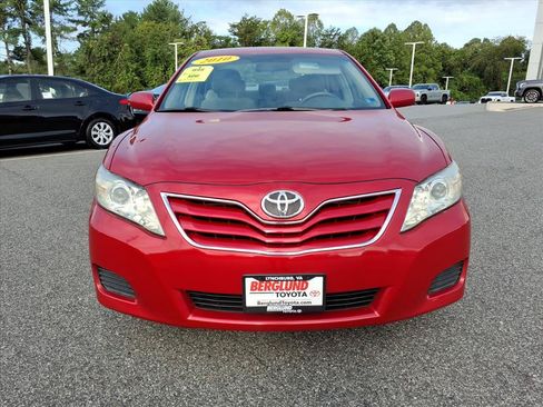Used 2010 Toyota Camry LE FWD image 8
