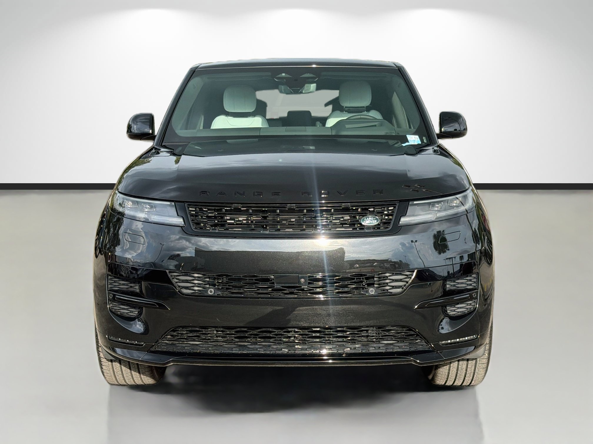 New 2027 Land Rover Range Rover Sport Dynamic SE AWD/4WD image 8