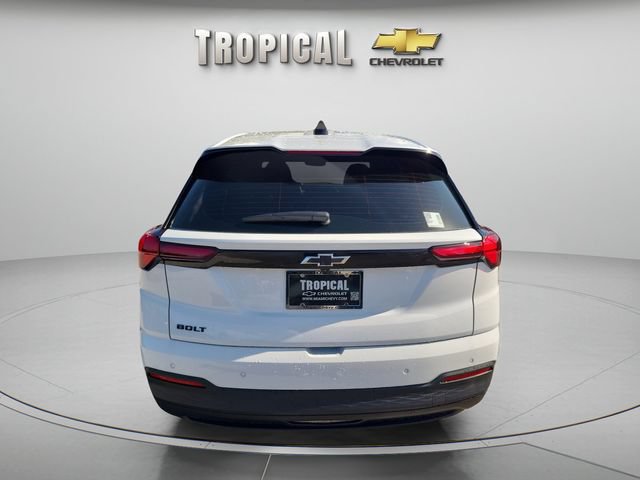 New 2027 Chevrolet Bolt LT FWD image 4