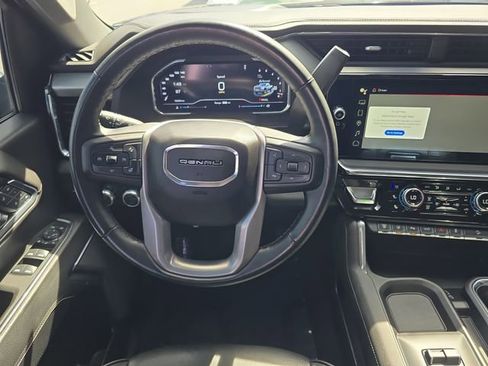 Certified 2025 GMC Sierra 2500 Denali w/ Technology Package image 11