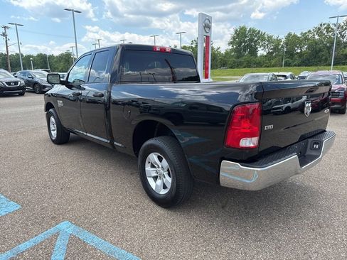 Used 2024 RAM 1500 Classic SLT AWD/4WD image 5