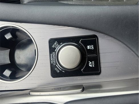 Used 2017 Lexus RX 450h F Sport image 23