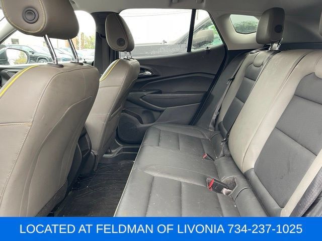 Used 2024 Chevrolet Trax ACTIV w/ Sunroof Package FWD image 9