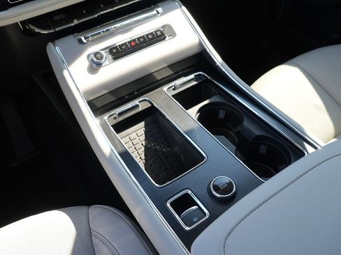 Used 2025 Lincoln Aviator Reserve w/ Illumination Package AWD/4WD image 26
