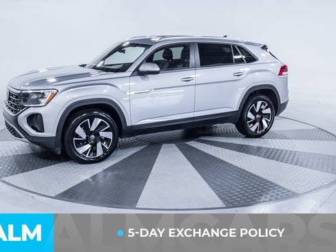 Used 2026 Volkswagen Atlas Cross Sport SE AWD/4WD image 3