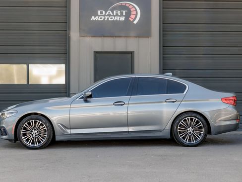 Used 2017 BMW 540i xDrive AWD/4WD image 4