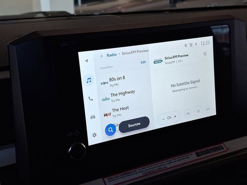 Used 2024 Toyota Tacoma TRD Sport image 17