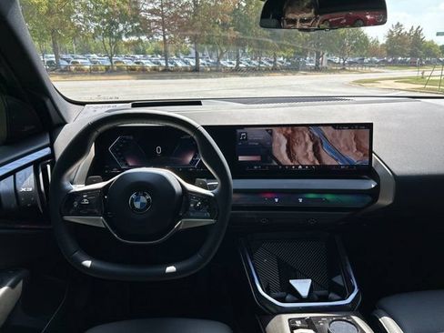 Certified 2025 BMW X3 xDrive30i w/ Premium Package AWD/4WD image 18