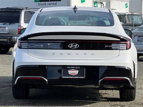 New 2026 Hyundai Sonata SEL image 7