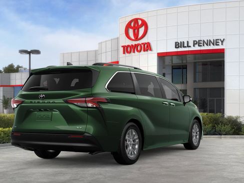 New 2026 Toyota Sienna XLE FWD image 9