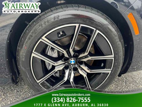 Used 2025 BMW 740i xDrive image 32