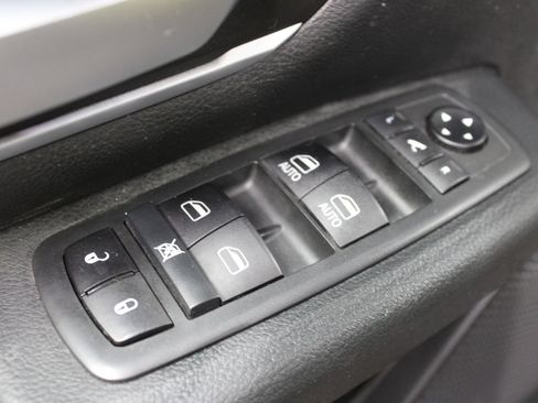 Used 2021 RAM 1500 Big Horn AWD/4WD image 62
