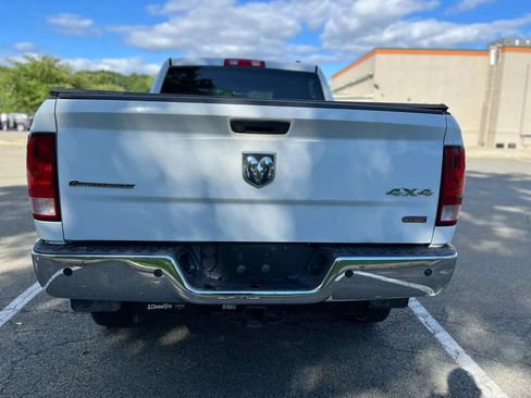 Used 2012 RAM 3500 SLT AWD/4WD image 10